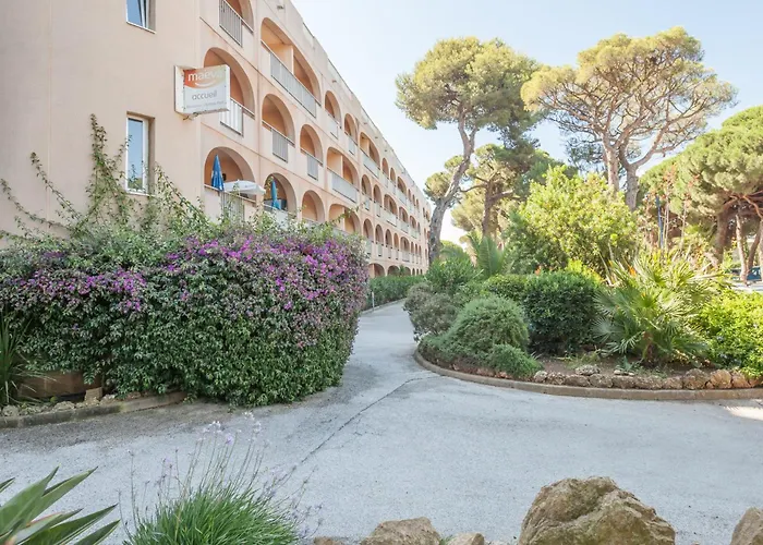 Pierre Et Le Port 3* Hyères