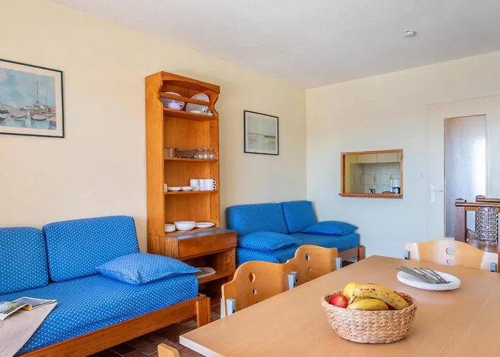 Pierre Et Le Port 3*